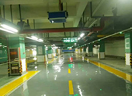 ���̰���